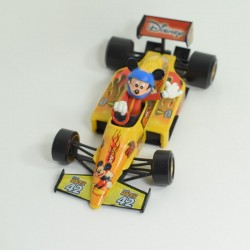 Mickey BURAGO Figura Amarillo Carrera Coche Fórmula 1 Racing 1/24