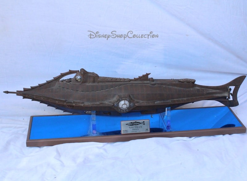 Bateau Nautilus Master Replicas Walt Disney Showcase Collection 20