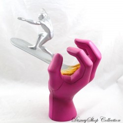 Estatuilla de resina Silver Surfer MARVEL Attakus Bombyx Silver surfer de la mano de Galactus 24 cm limitada 888 ejemplares