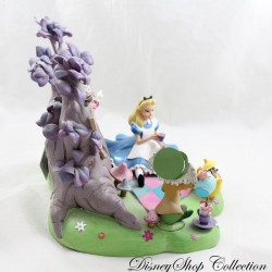 Figura de resina Alicia DISNEYLAND PARÍS Alicia en el País de las Maravillas escenario Hora del té 25 cm