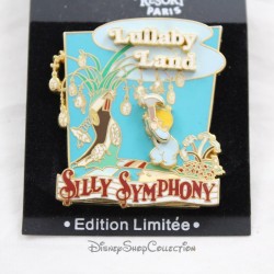 Lullaby Land DISNEYLAND PARIS Spilla Silly Symphony