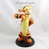 Figura de resina DISNEY Tigger en soporte negro