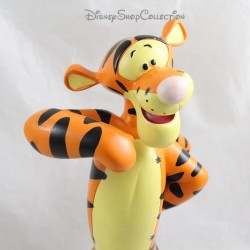 Figura in resina di Tigro DISNEY su supporto nero