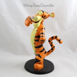 Figura in resina di Tigro DISNEY su supporto nero